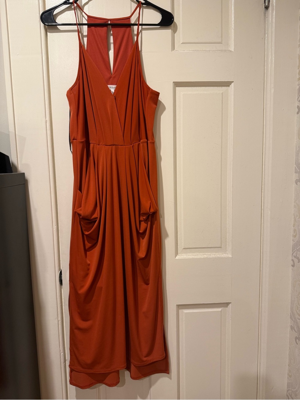 BCBGeneration Rust-Orange V-Neck Midi Dress with Draped Pockets